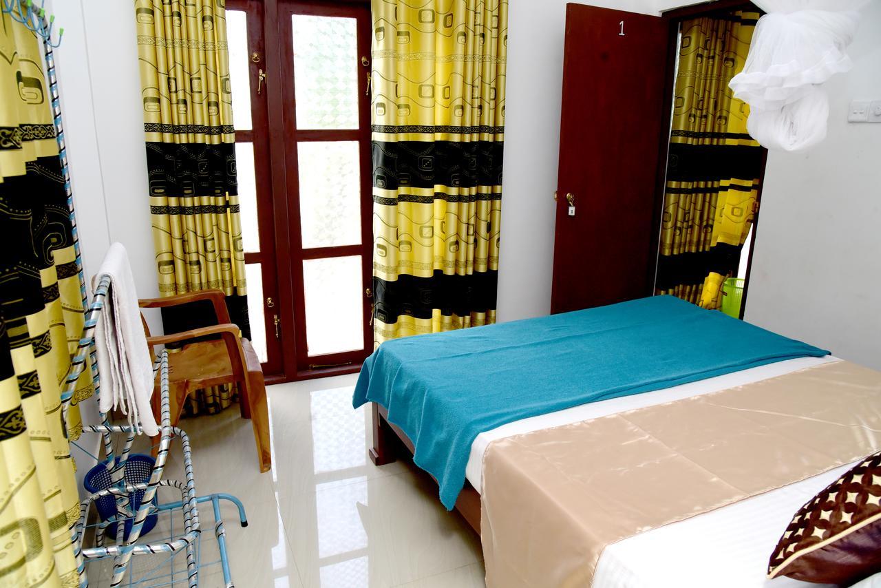 Bed and breakfast Montes Ella Extérieur photo